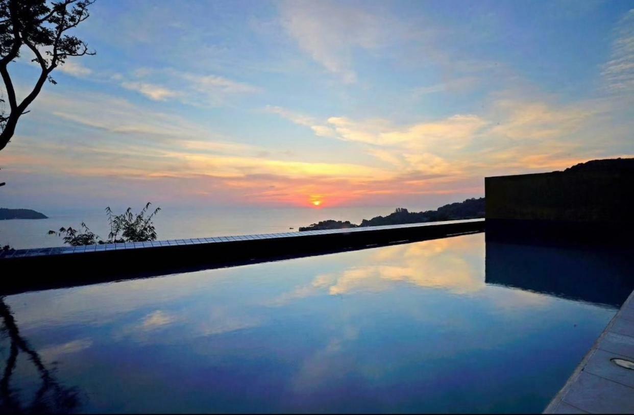 Grand Bleu Ocean View Pool Suite Kamala-stranden Eksteriør bilde