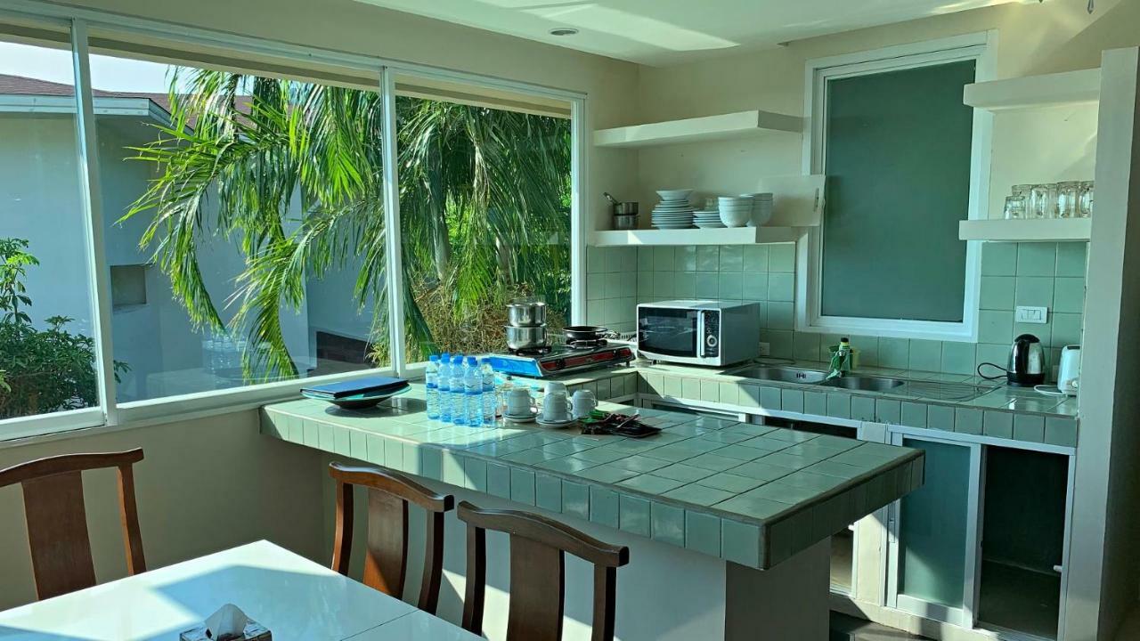 Grand Bleu Ocean View Pool Suite Kamala-stranden Eksteriør bilde